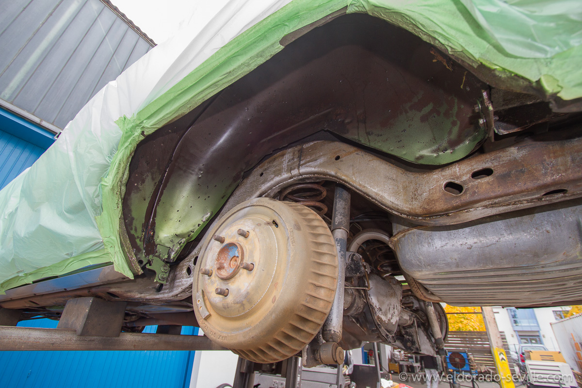 DRY ICE BLASTING THE UNDERCARRIAGE OF THE 1974 CADILLAC | Geralds 1958