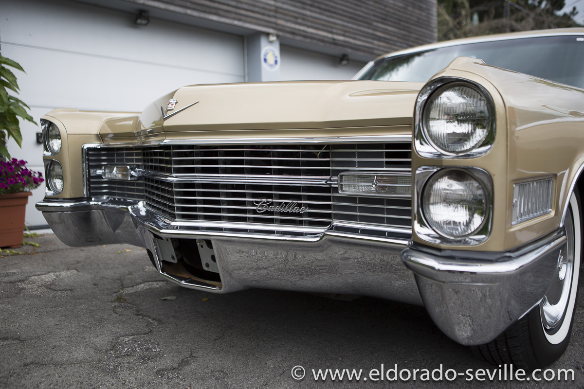 1966 Cadillac Coupe deVille