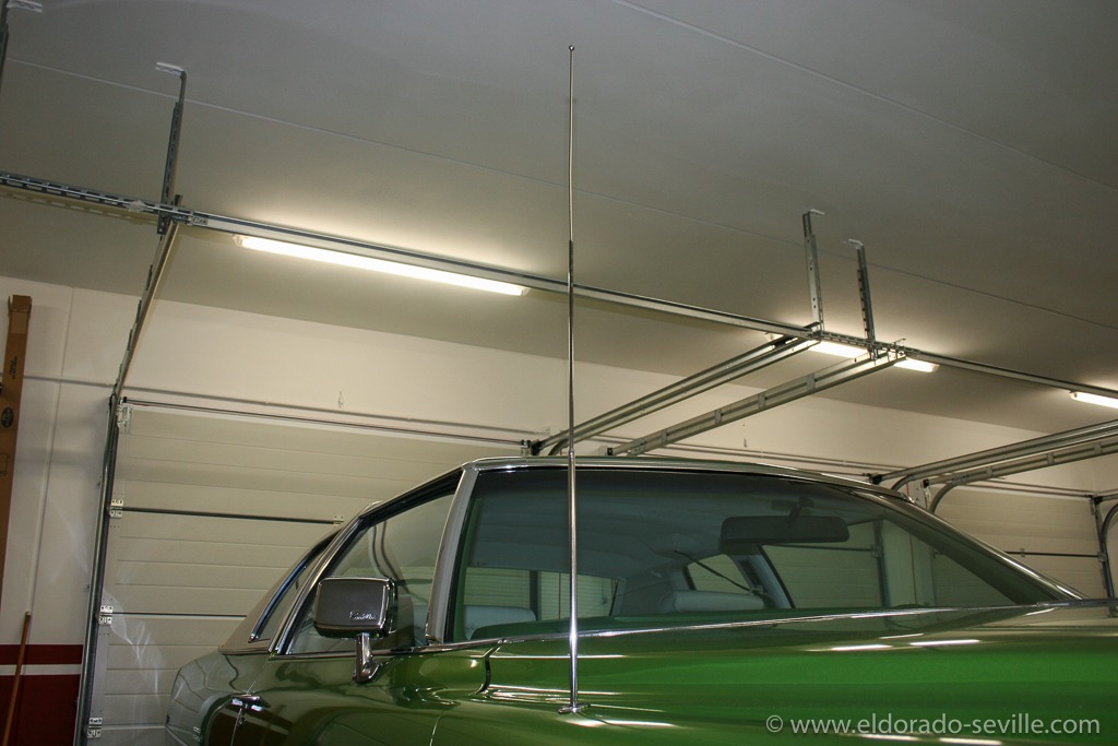 Rebuilt power antenna installed