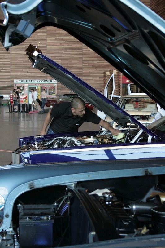 Loading Image