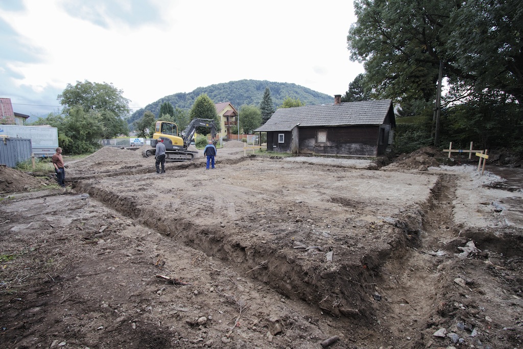 digging for the foundation